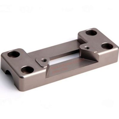 قطعات حرفه ای ماشینکاری CNC برای تولید مداوم و دقیق